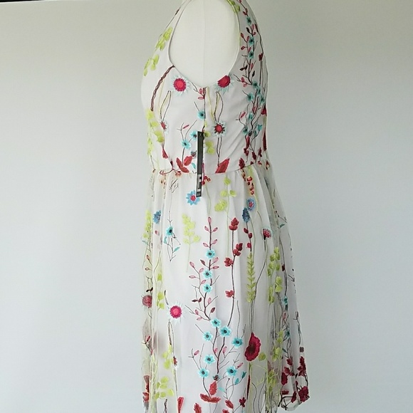 Leslie Faye Floral Embroidered Fit/Flare Dress - Picture 2 of 8